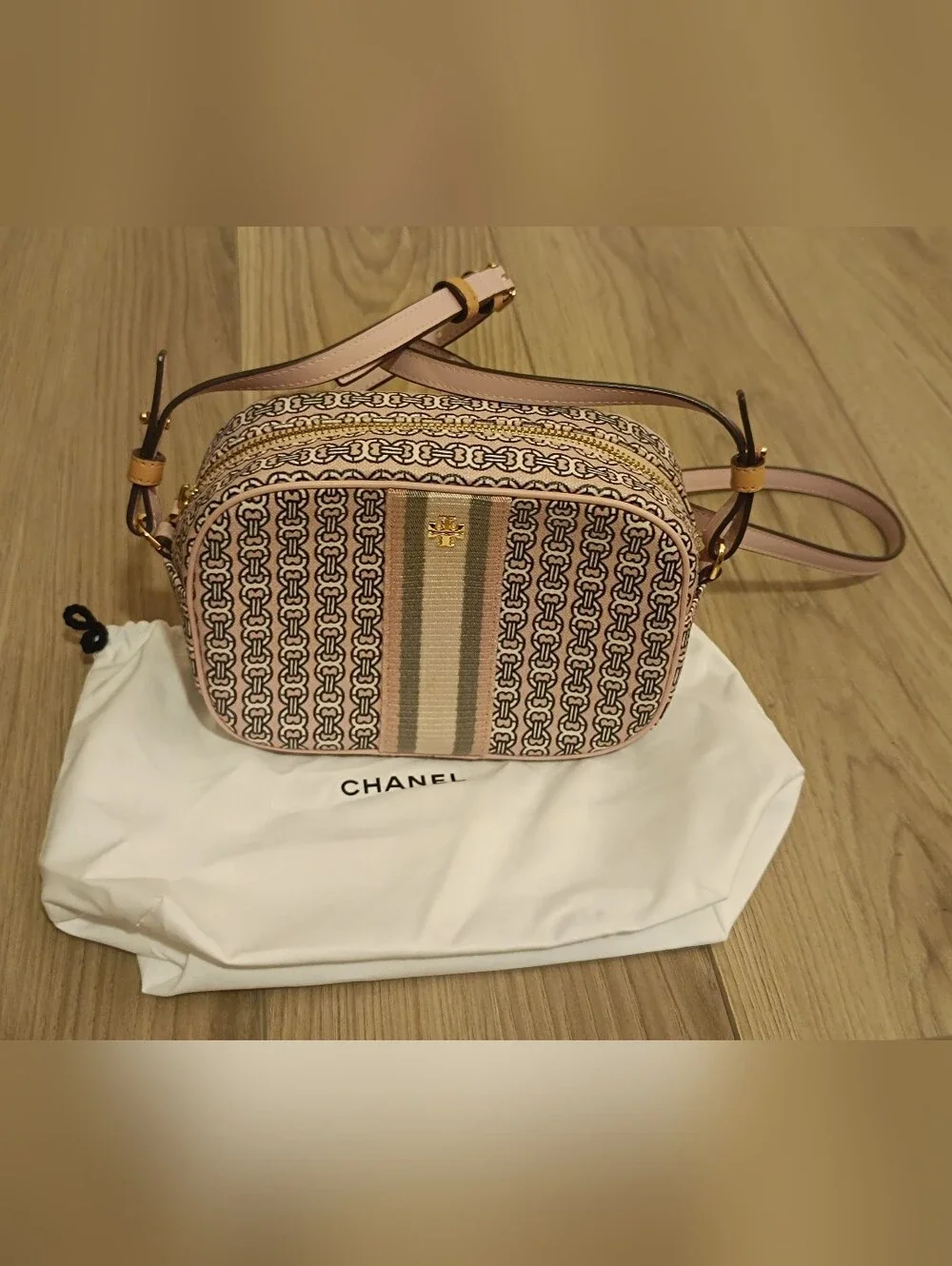 Tory Burch Pink Gemini Link Pattern Crossbody
